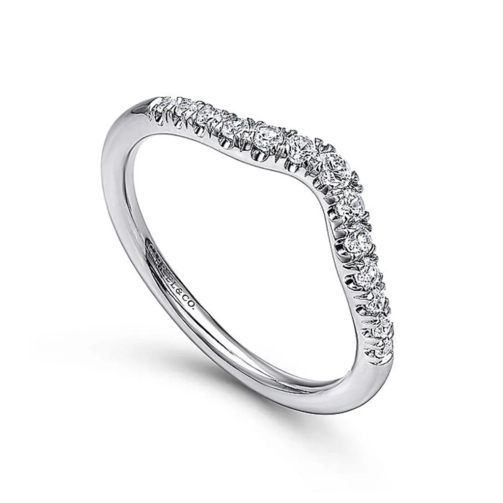 14K White Gold Curved French Pav Set Diamond Wedding Band