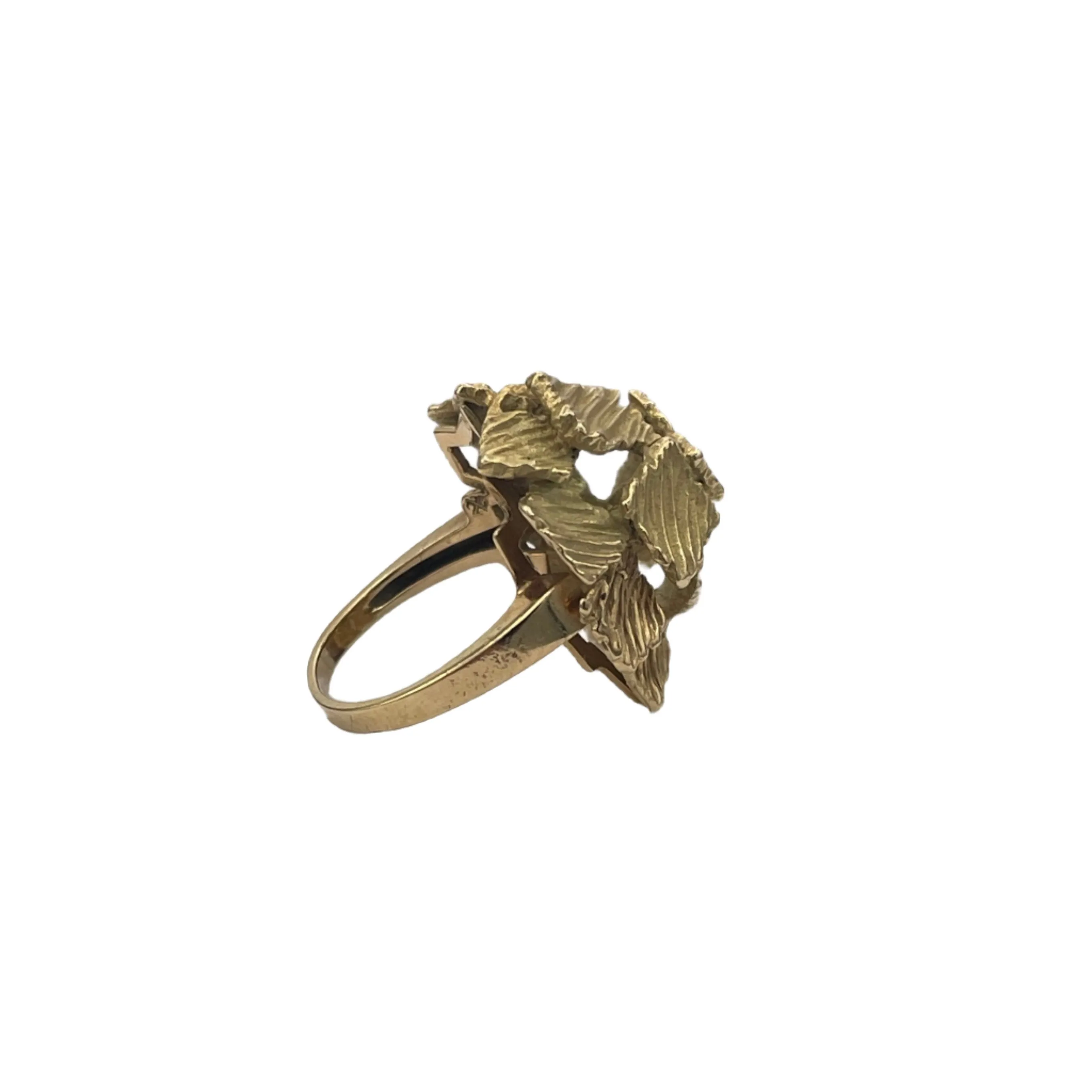 18k yellow gold textured dome ring