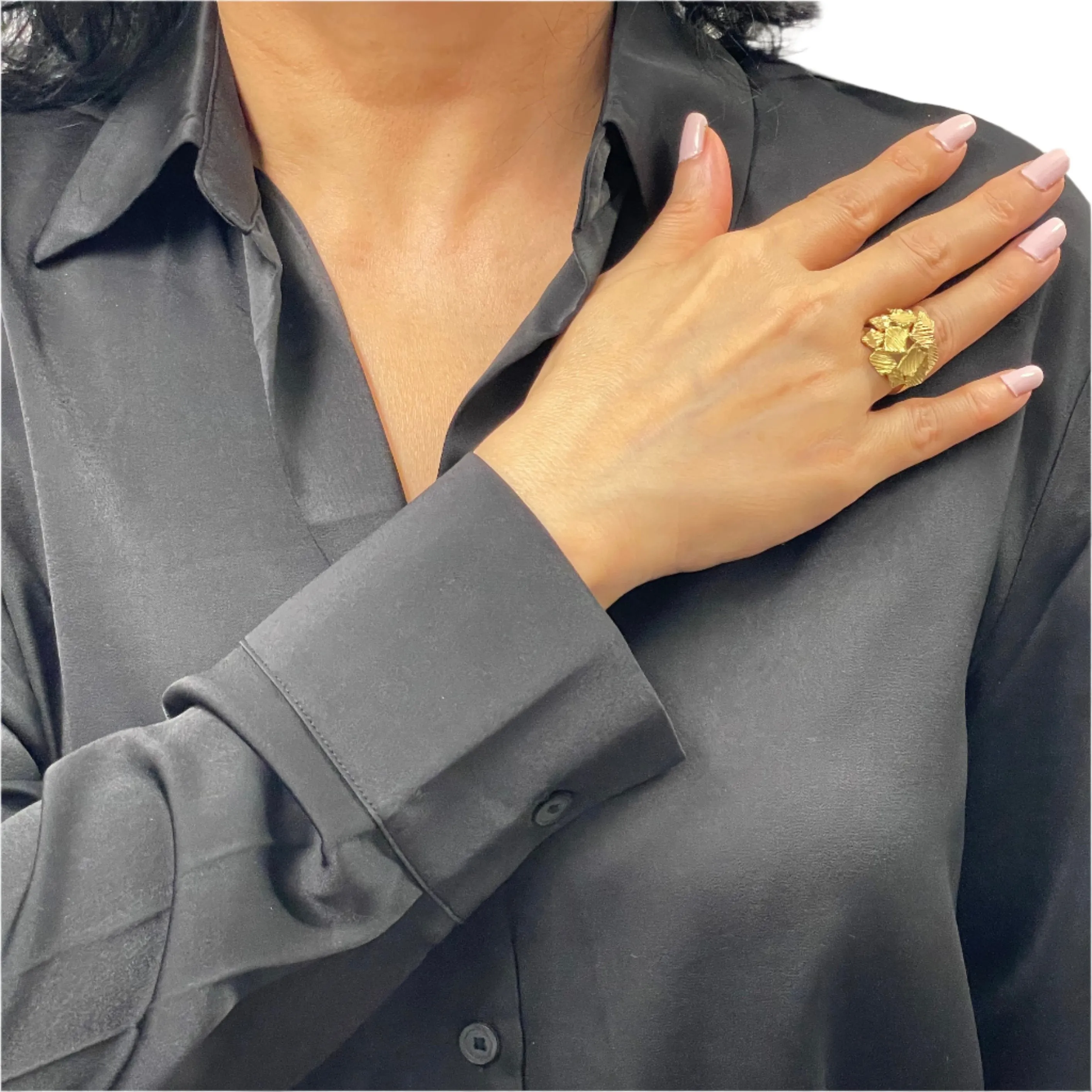 18k yellow gold textured dome ring