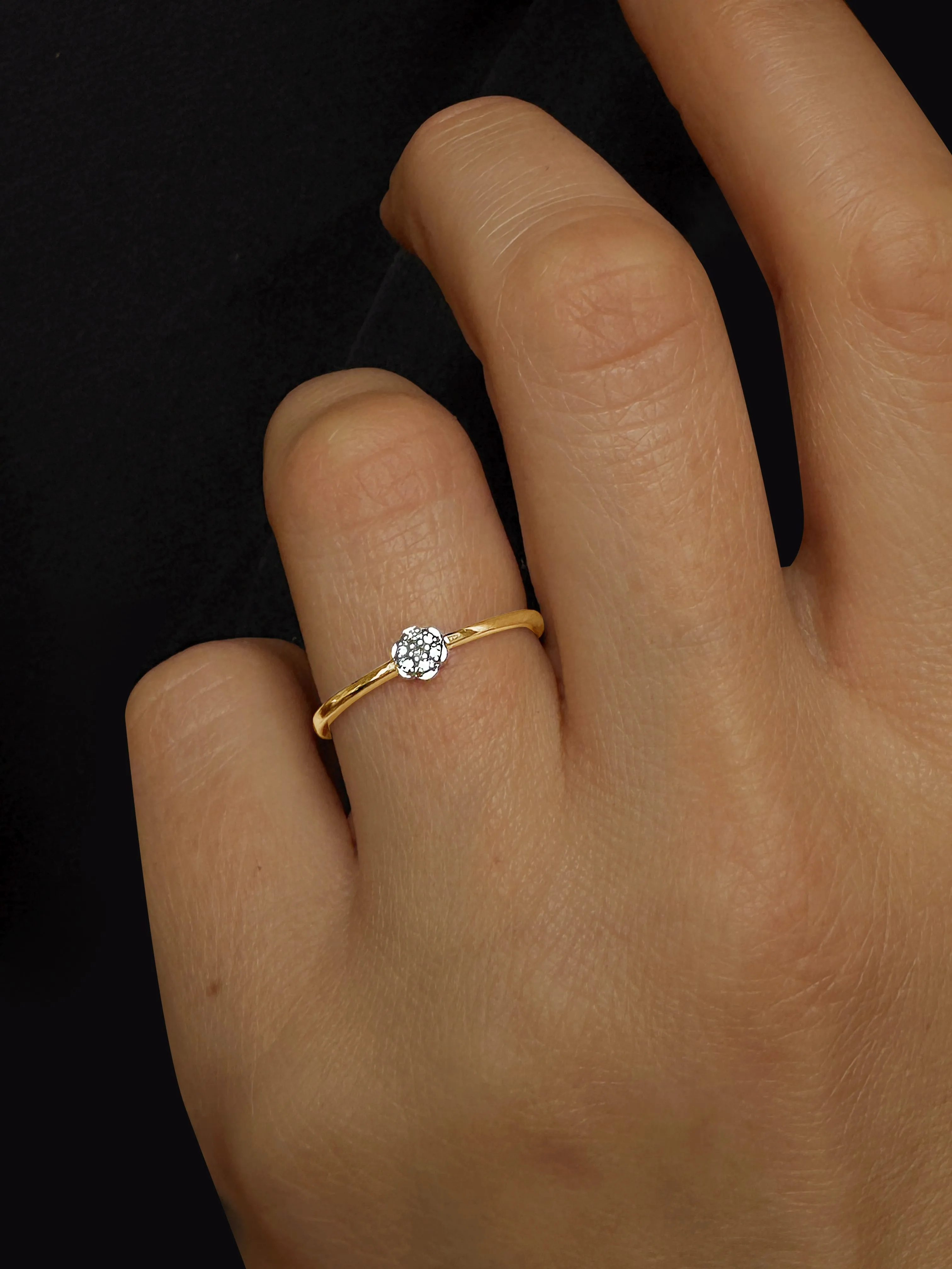 9k Yellow Gold Ring Set with HSI Diamonds