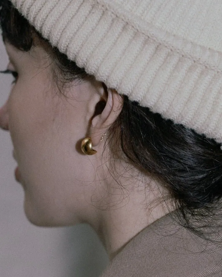 'Bj?rn' Oval Studs