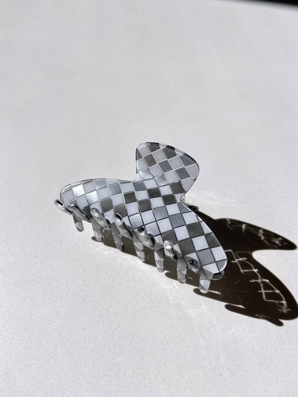 Checkered Claw Clip- Grey