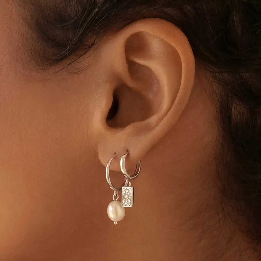 Claire Earrings