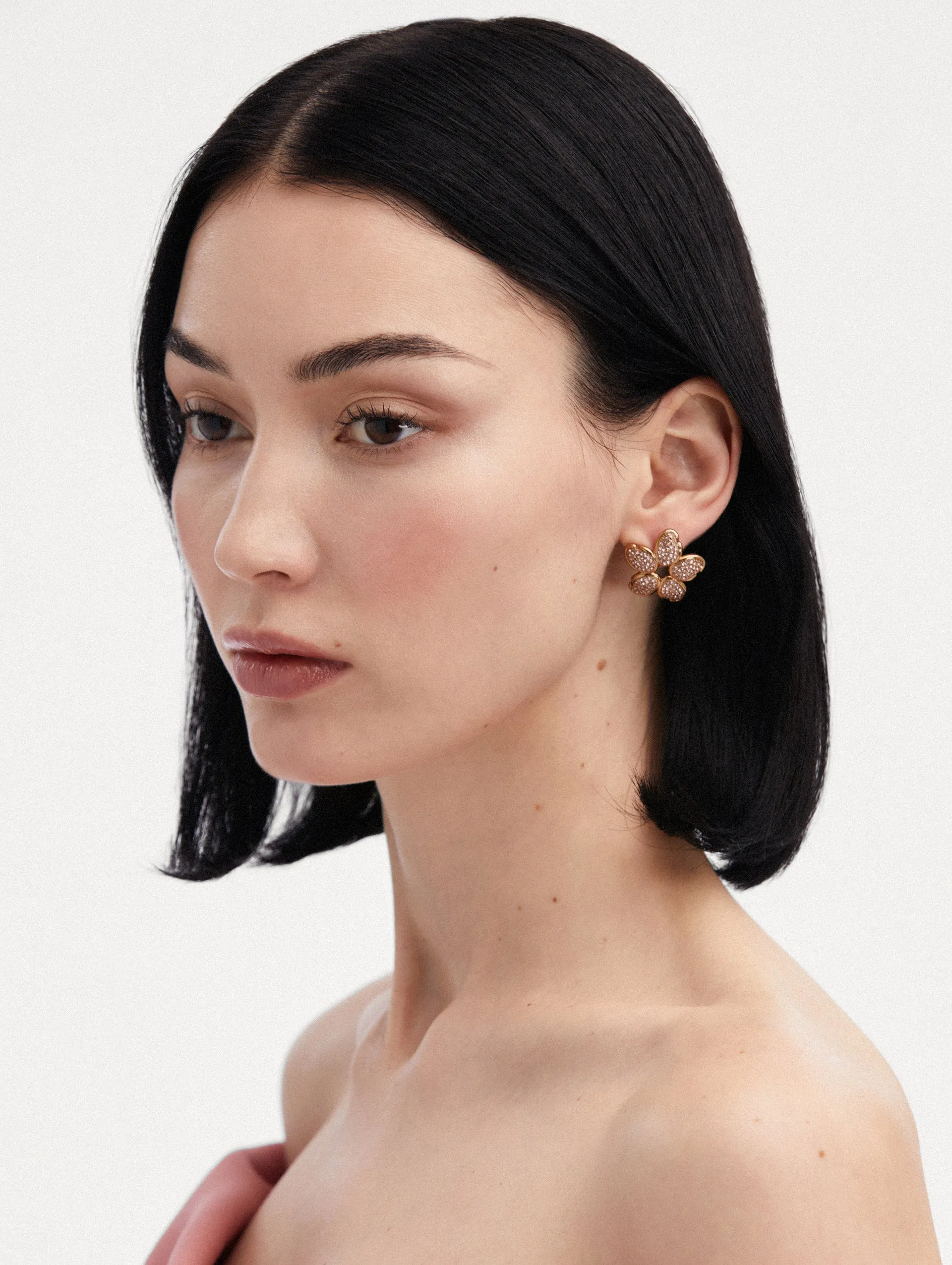 Crystal O Flower Earrings