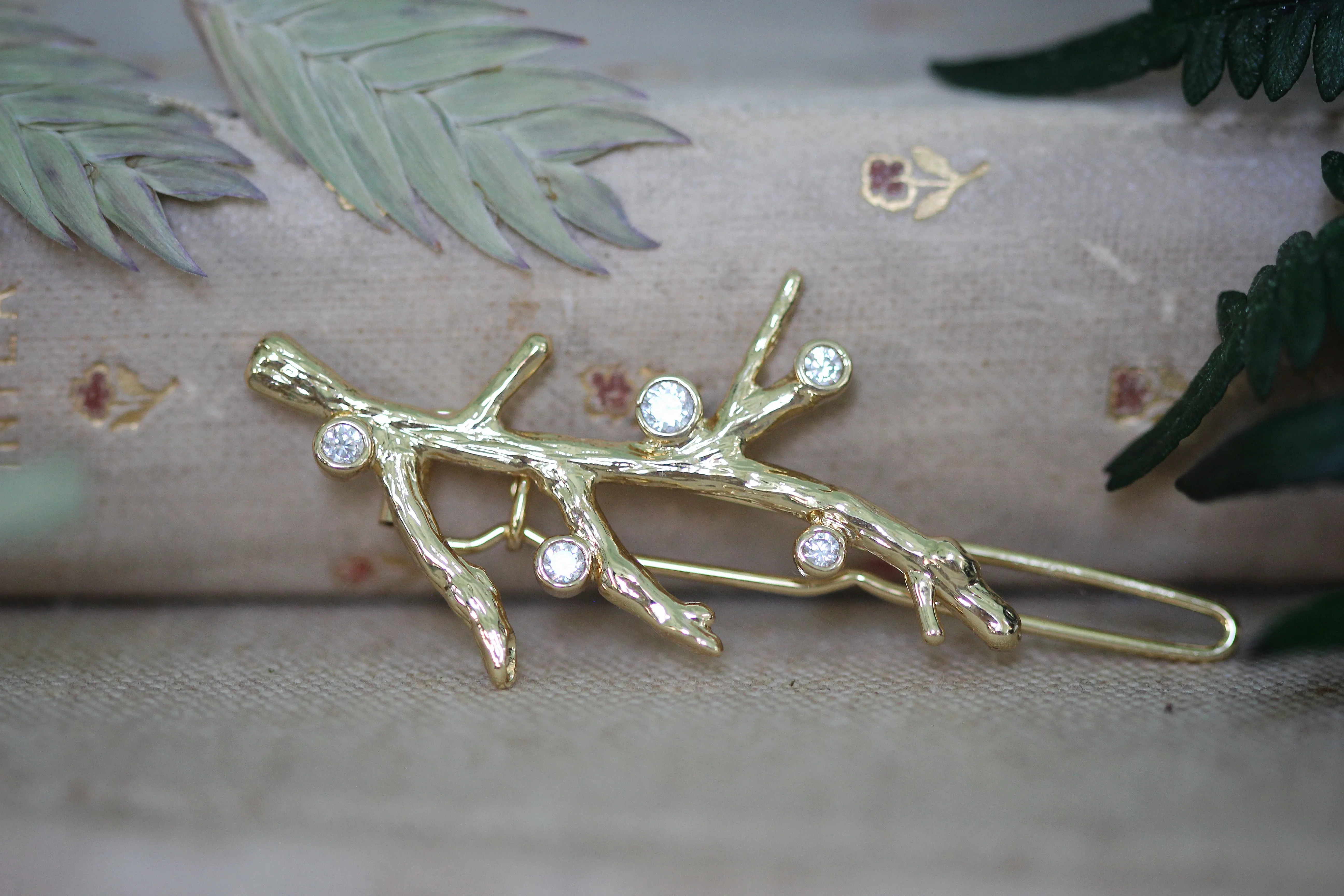 Crystals Coral Barrette