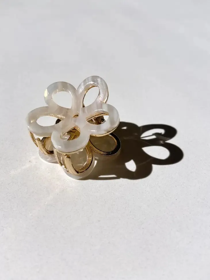 Daisy Flower Claw Clip