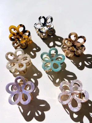 Daisy Flower Claw Clip