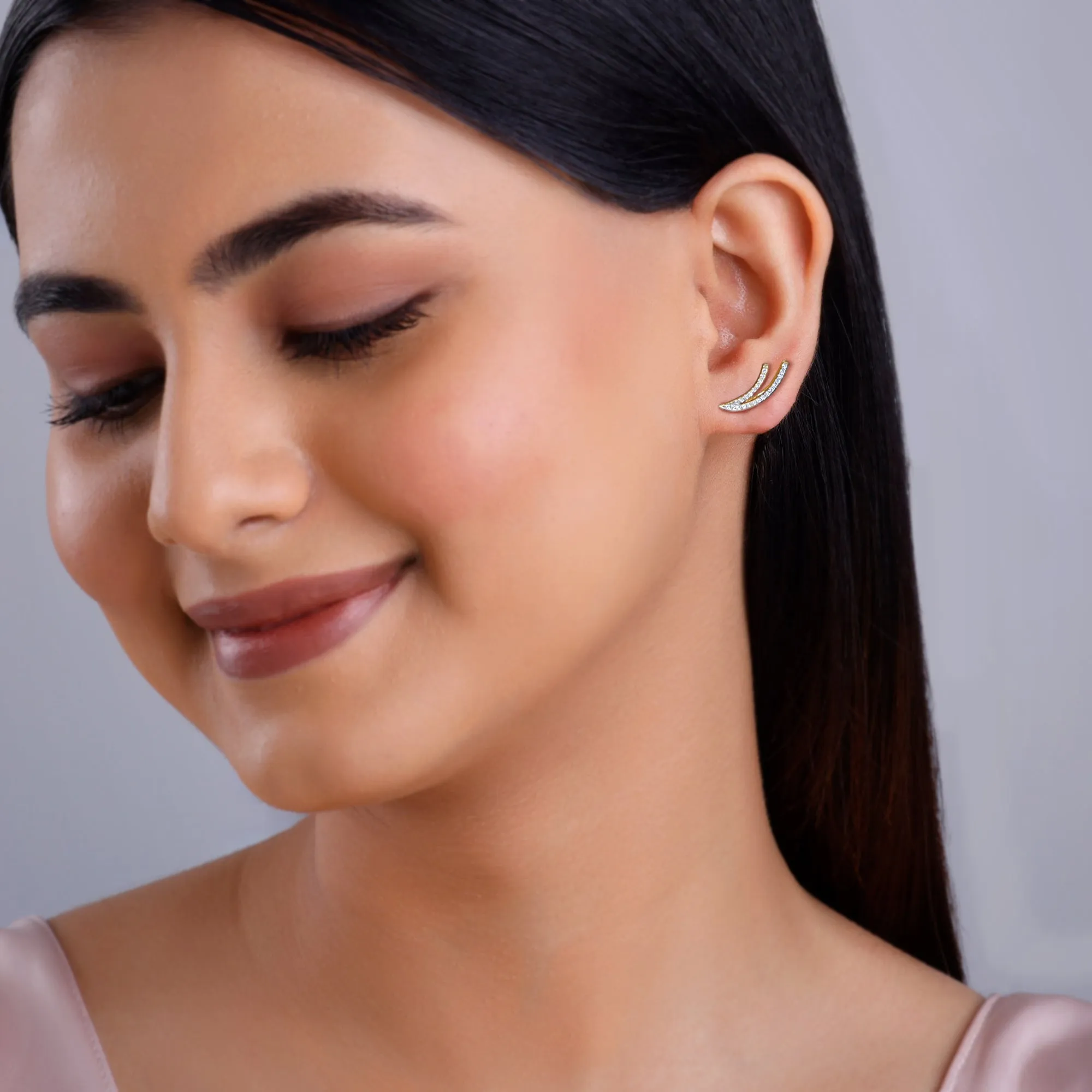 Gold Wave Layers Diamond Earrings