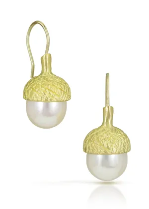 Judi Powers | Acorn Pearl Drop Earrings 18kg