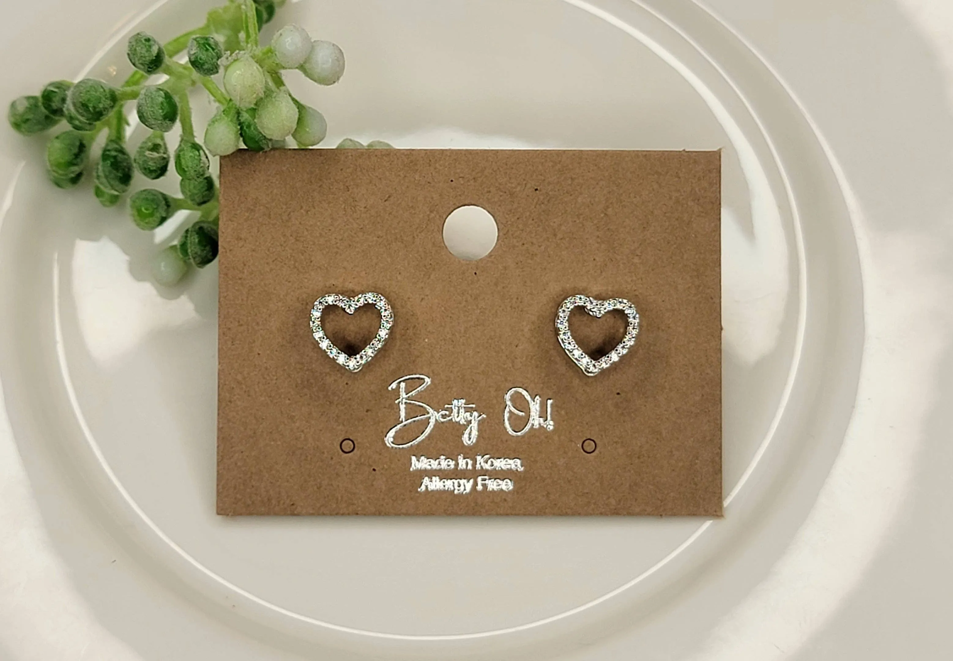 Skeleton Heart Style Post Earrings