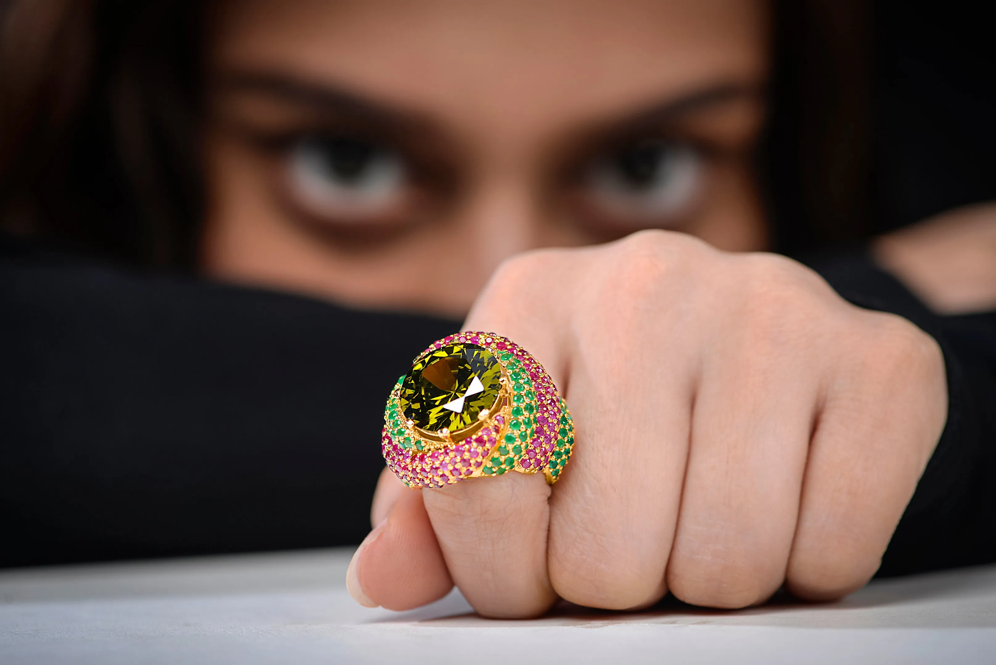 THE DRAGON-TALE RING