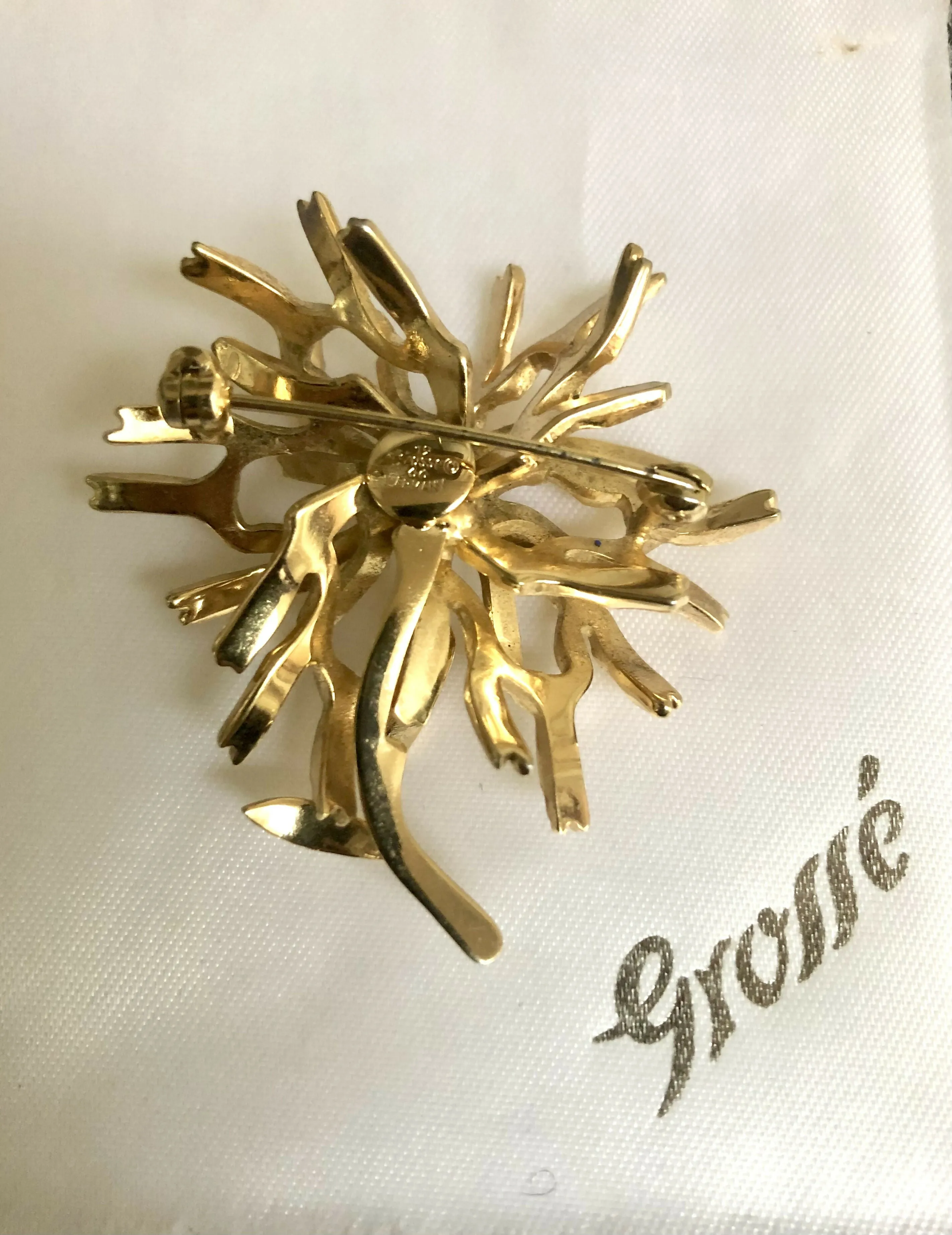 Vintage Grosse (Dior Designer) 1966 Gold Plated Glass Pearl Designer Brooch