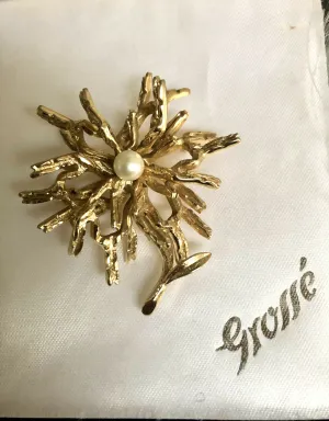 Vintage Grosse (Dior Designer) 1966 Gold Plated Glass Pearl Designer Brooch