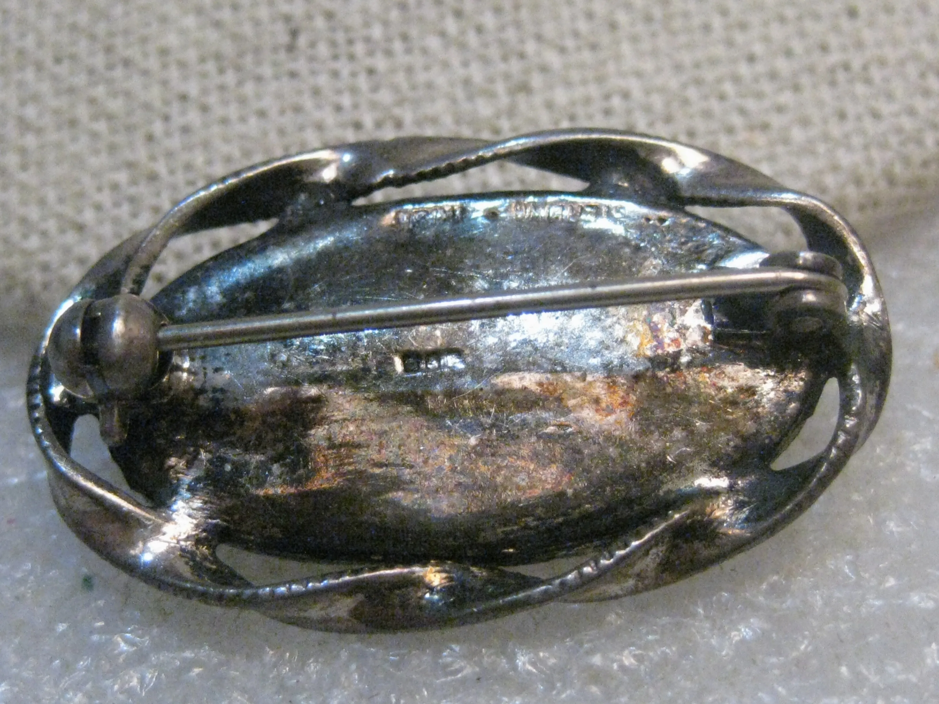 Vintage Sterling Southwestern Serpentine Brooch, 1.25", 8.15 gr., signed JJO, 1960's