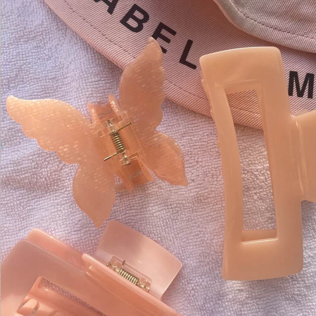 XL BUTTERFLY CLIP TEXTURE PEACH