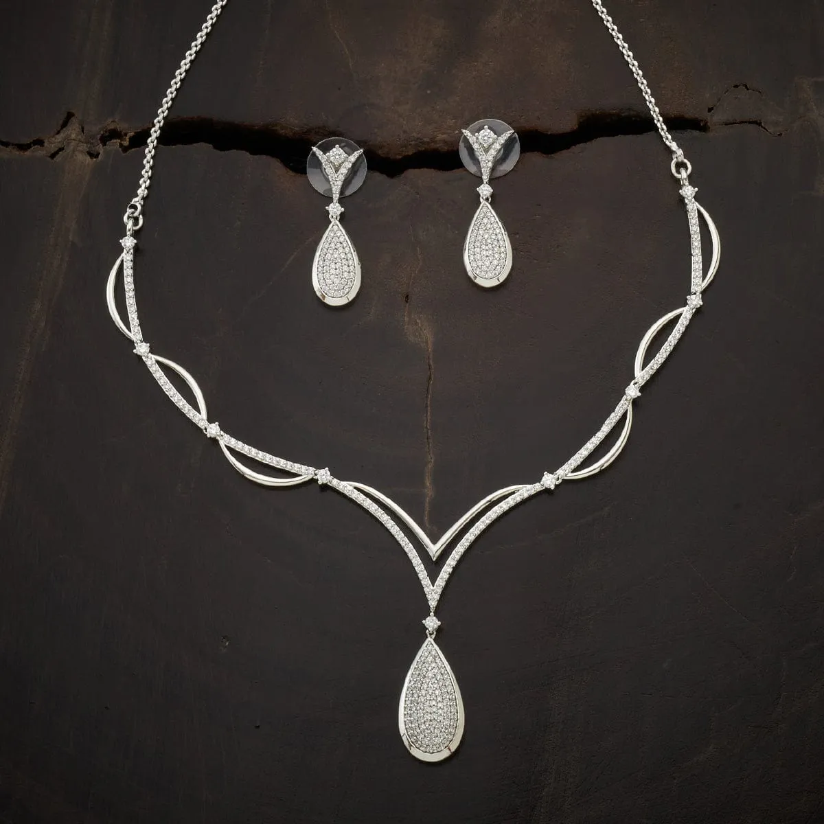 Zircon Necklace 150385